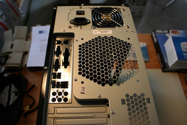 outside view of face plate attached to the computer case