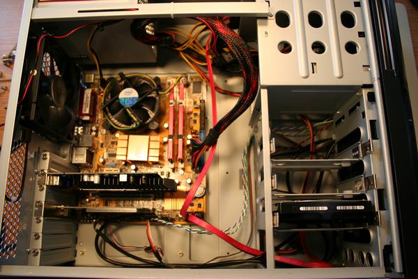 Complete assembly of the desktop computer